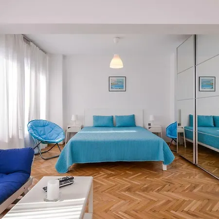 La Dolce Vita - Beautiful Studio On Gurgulyat Street Apartamento *