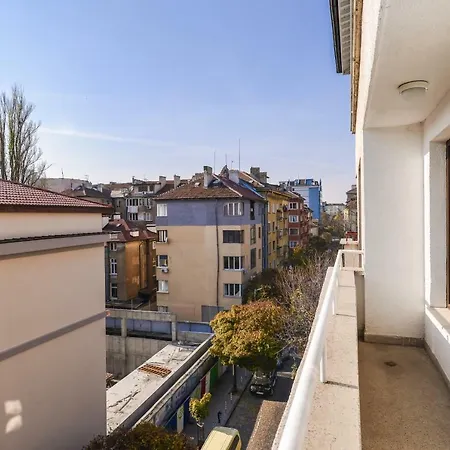 La Dolce Vita - Beautiful Studio On Gurgulyat Street